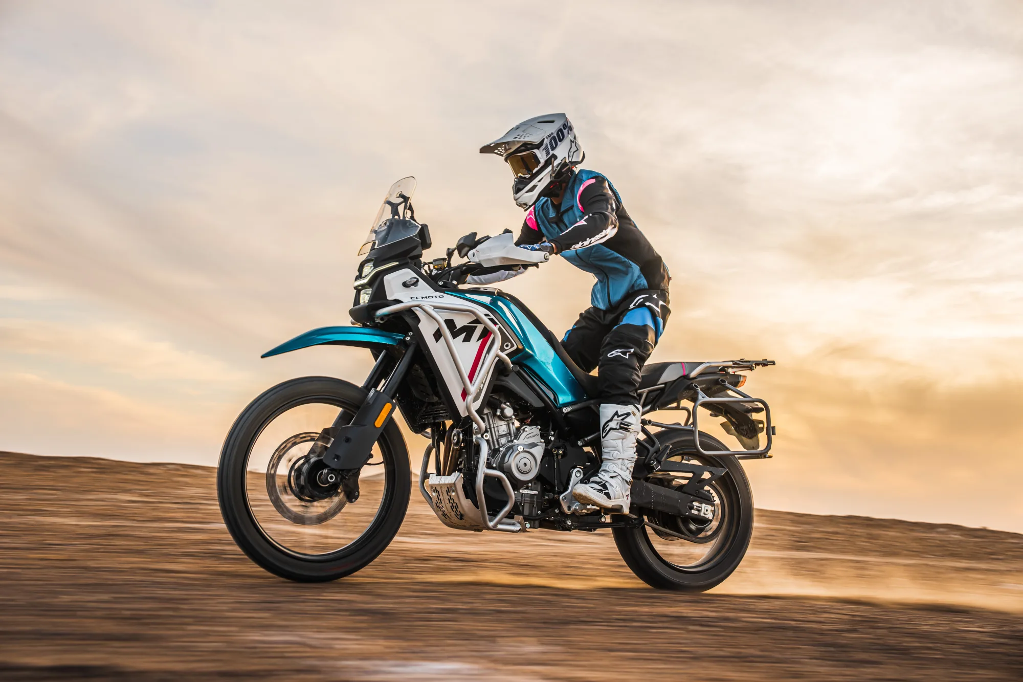 450MT-R/RX — fotografie 5